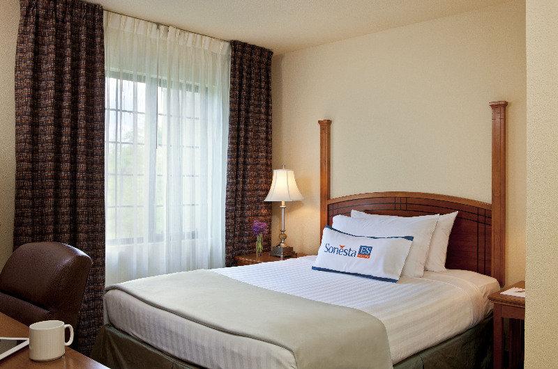 Staybridge Suites Boston - Burlington By Ihg الغرفة الصورة