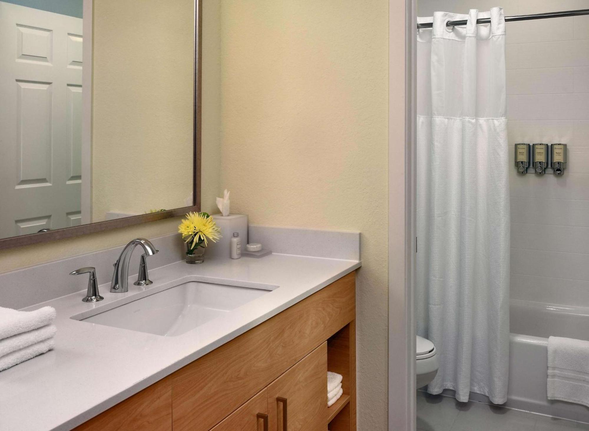 Staybridge Suites Boston - Burlington By Ihg المظهر الخارجي الصورة
