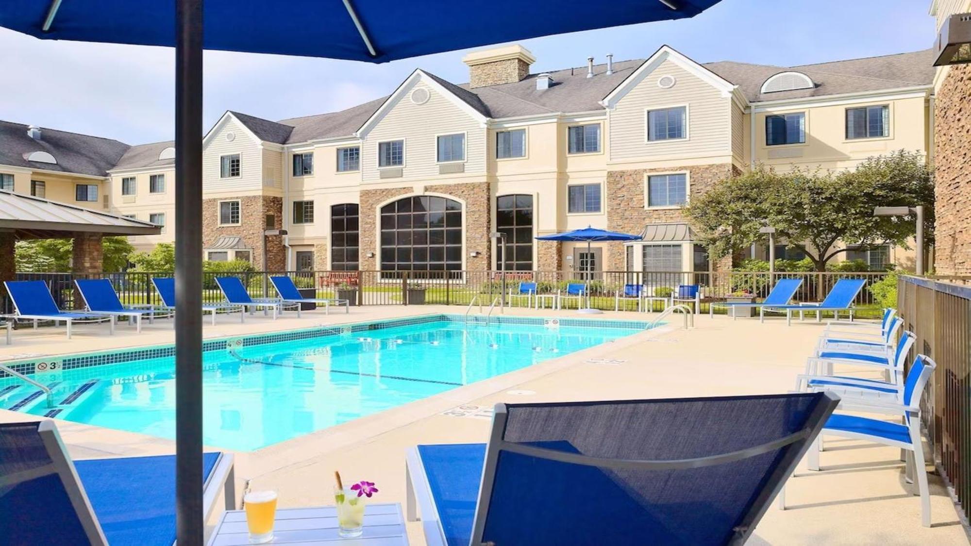 Staybridge Suites Boston - Burlington By Ihg المظهر الخارجي الصورة